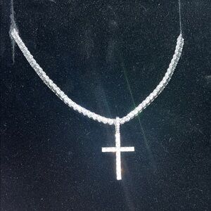 Elegant Silver Cross Necklace